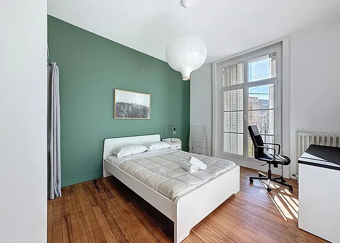 41 Aristide Briand A * Clermont-Ferrand